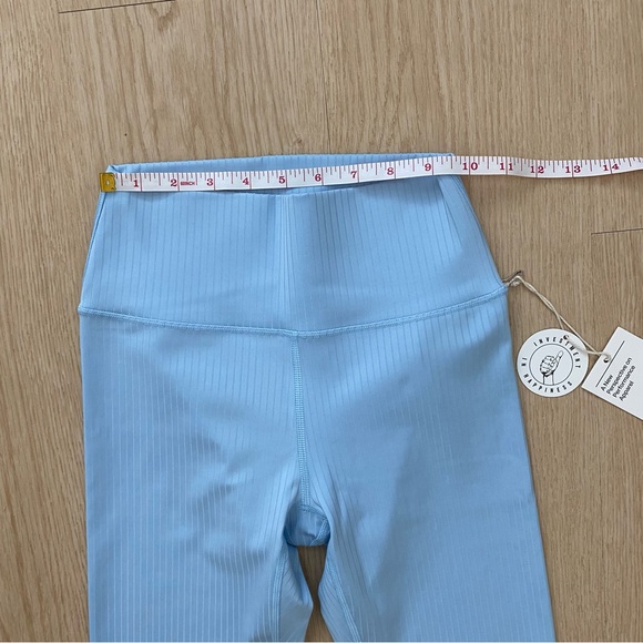 NWT Vuori Inversion Rib Bra & Legging Set 'Crystal Blue' Size XS - Picture 13 of 15